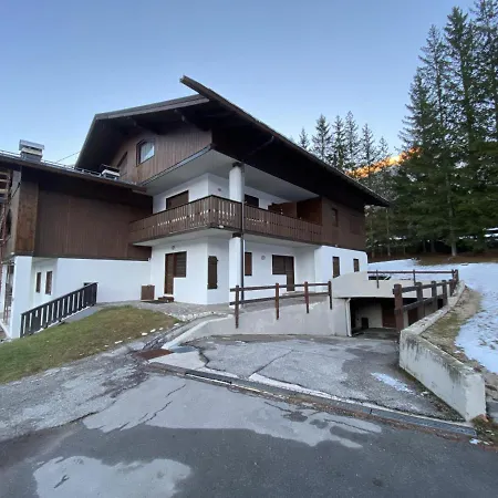 Casa Geralbes Apartman